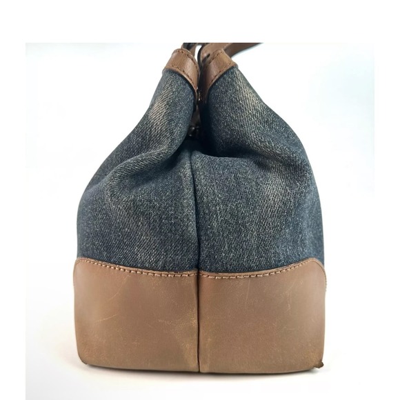 Gucci Denim Logo Tote - Picture 5 of 16